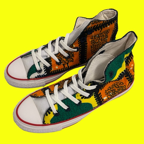 Converse Custom Hi Tops In Colorful African Print - Picture 6 of 12